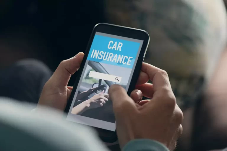 Monthly car insurance benefits and disadvantages